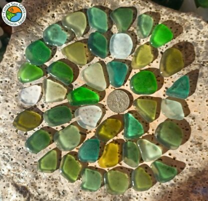 40 colourful Spanish sea glass pieces - Image 3