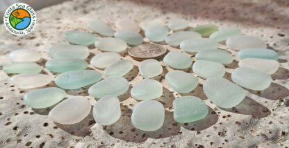 36 sumptuous seafoam Spanish sea glass pieces - Image 4