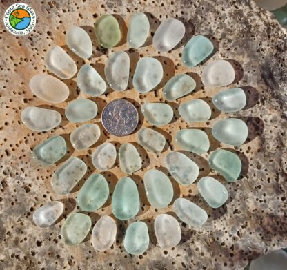 36 sumptuous seafoam Spanish sea glass pieces - Image 3