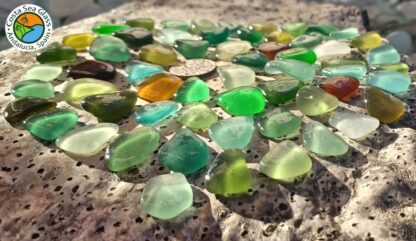 60 colourful Spanish sea glass pieces - Image 2