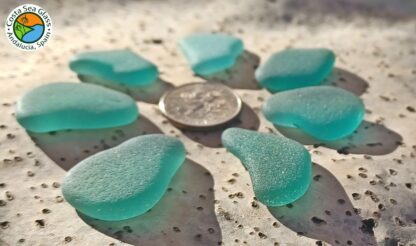 7 teal and aqua Spanish sea glass pieces - Image 5